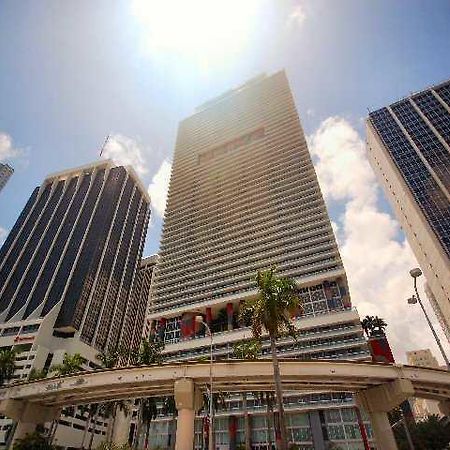 Luxury Apartments At 50 Biscayne Miami Exteriér fotografie